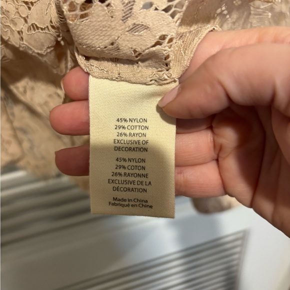 L’Agence Jenica Biscuit Beige Lace Long Sleeve Collared Blouse Size XL - Picture 7 of 7